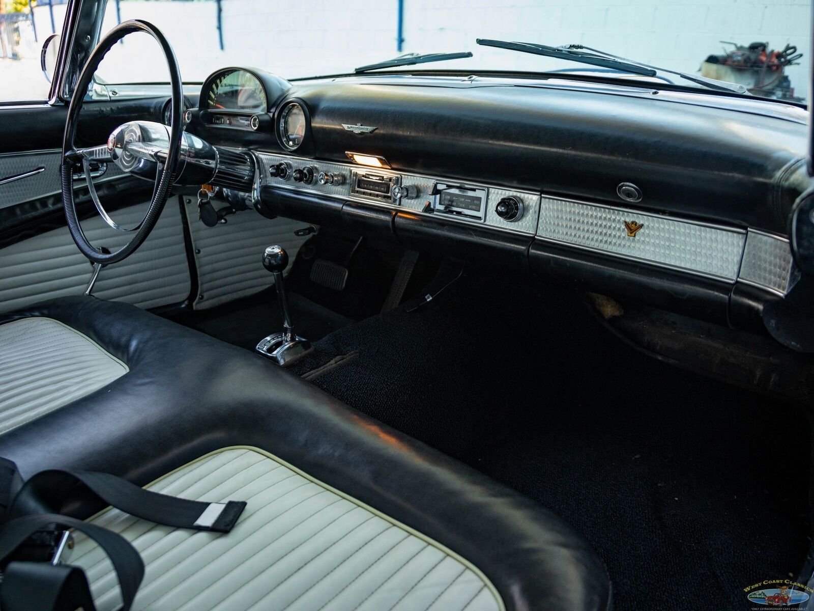 Ford-Thunderbird-1955-2-Door-Convertible-35