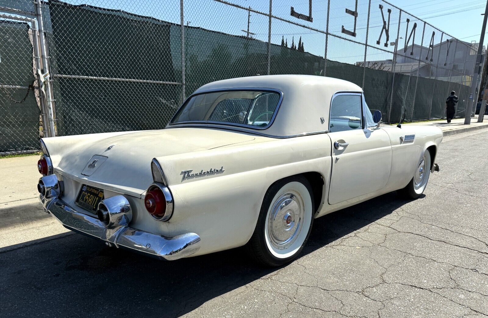Ford-Thunderbird-1955-Convertible-6