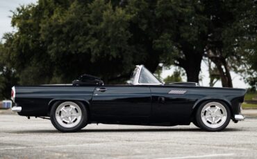 Ford-Thunderbird-1956-Convertible-26