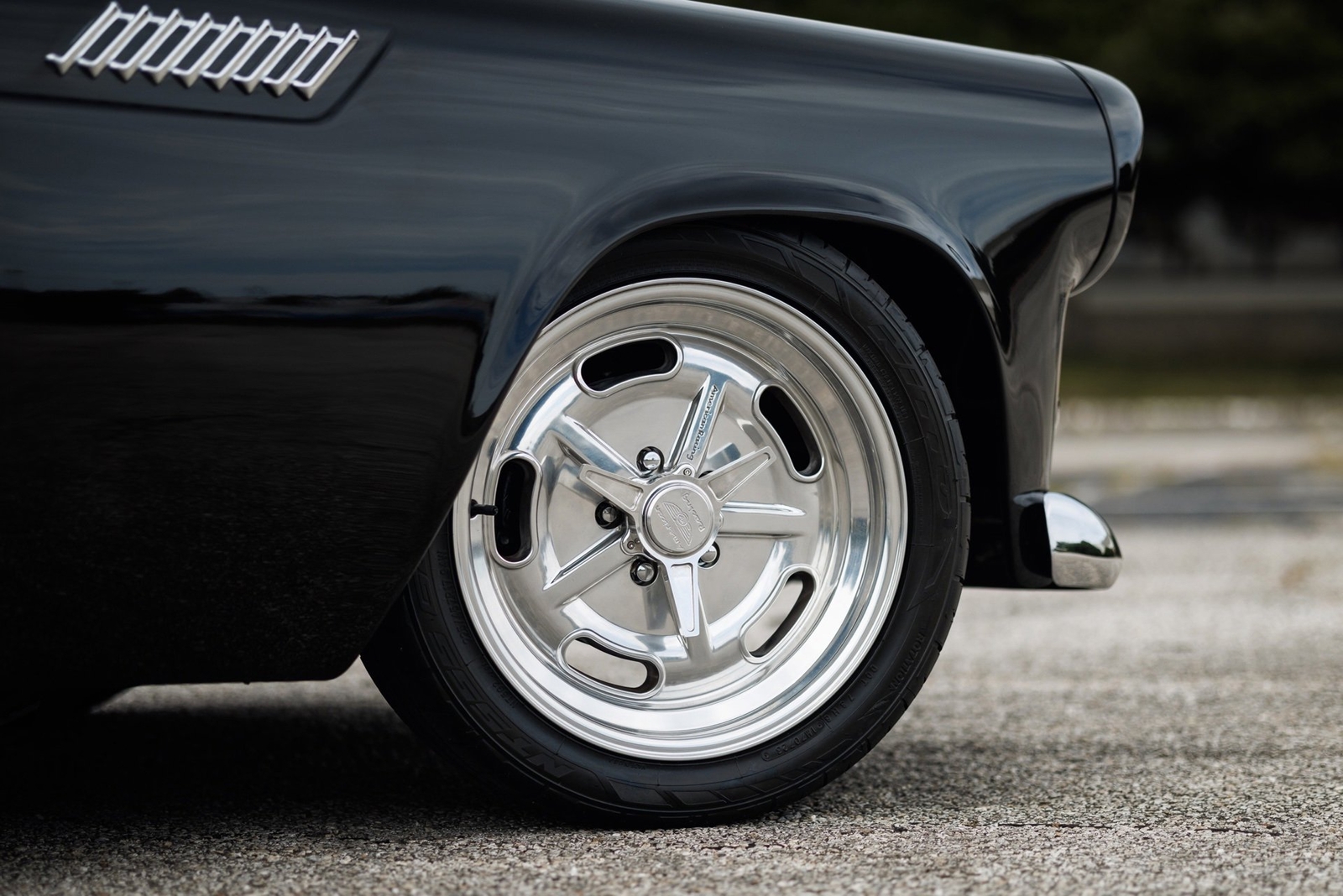 Ford-Thunderbird-1956-Convertible-34