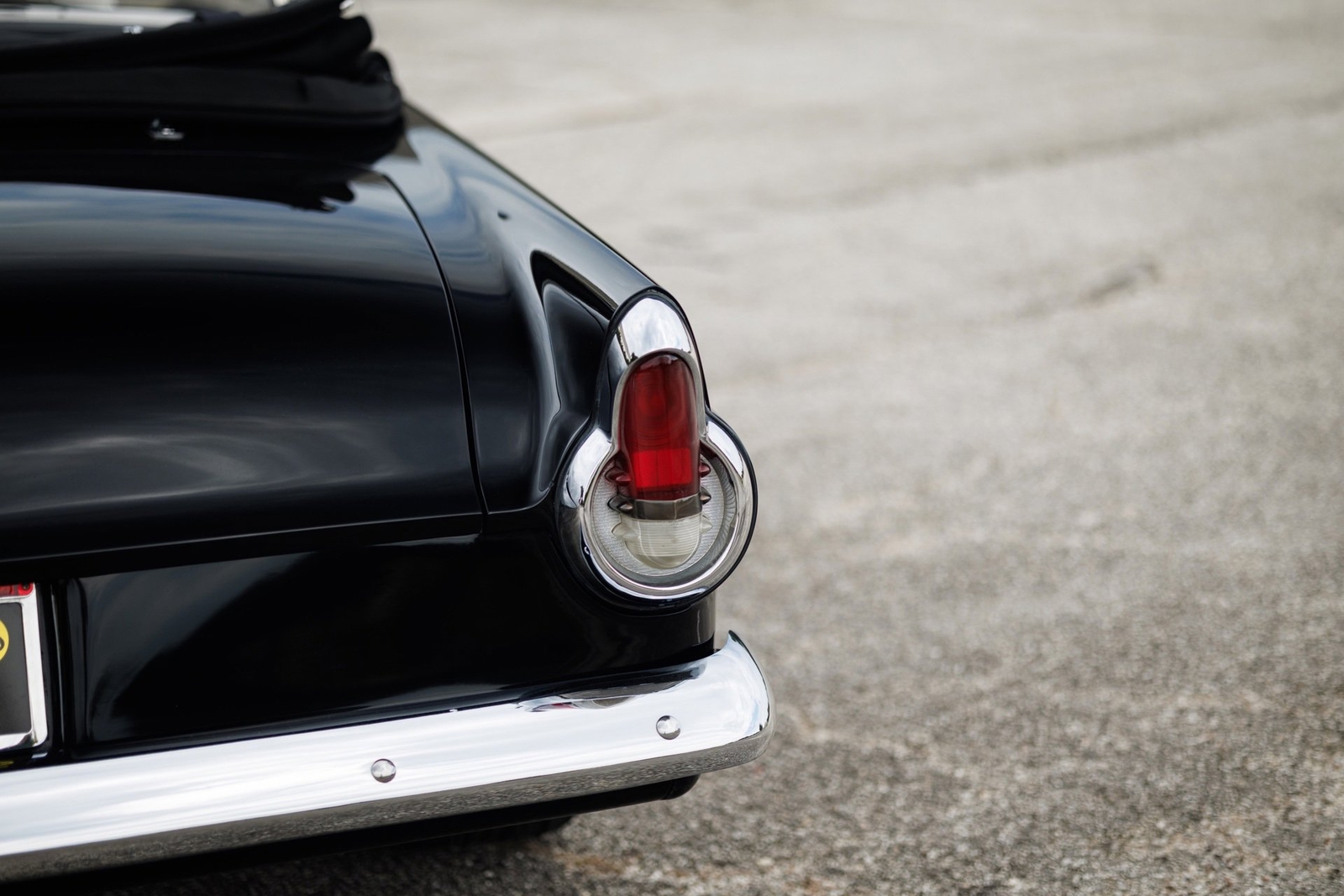 Ford-Thunderbird-1956-Convertible-35