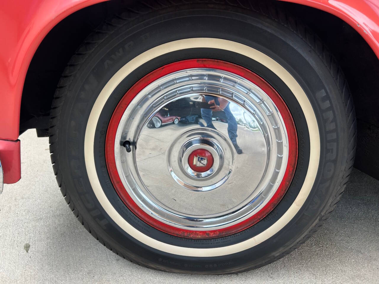 Ford-Thunderbird-1956-Sedan-20