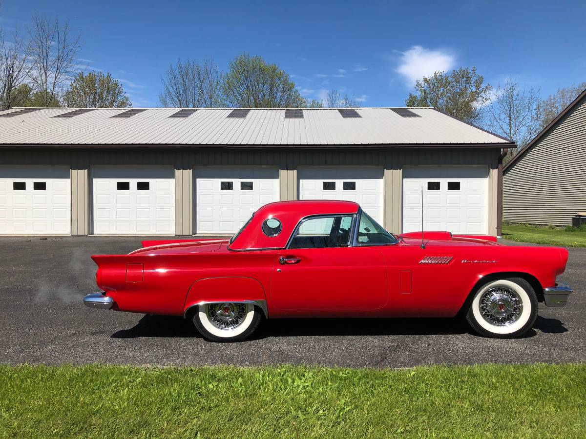 Ford Thunderbird  1957