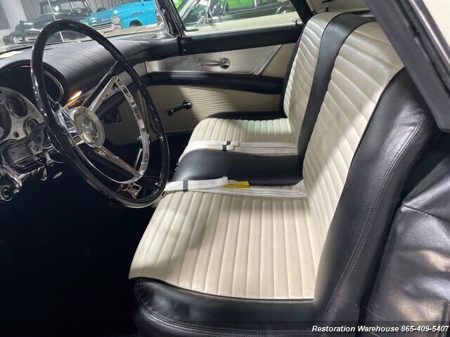 Ford-Thunderbird-1957-6