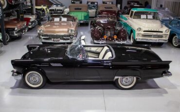 Ford-Thunderbird-1957-Convertible-11