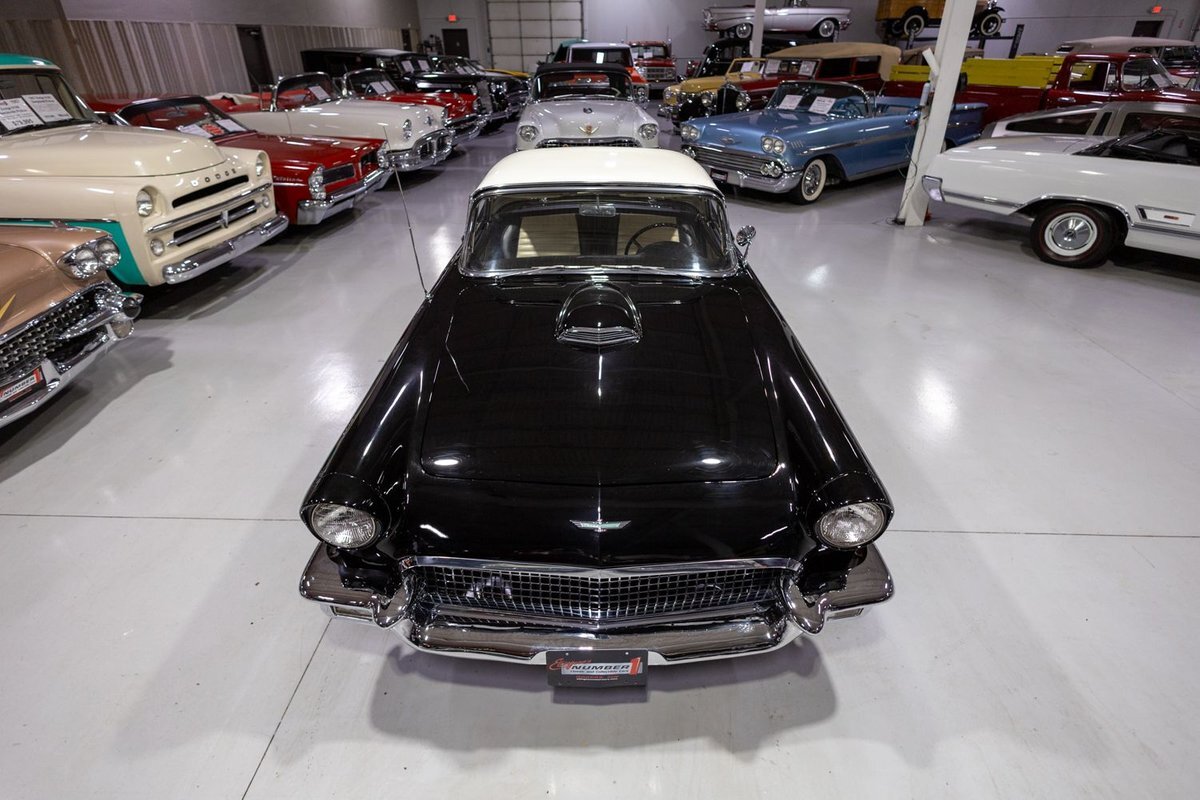 Ford-Thunderbird-1957-Convertible-13