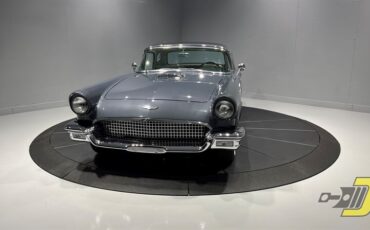 Ford-Thunderbird-1957-Convertible-14