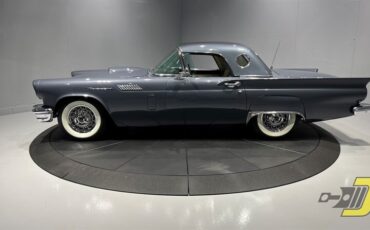 Ford-Thunderbird-1957-Convertible-18