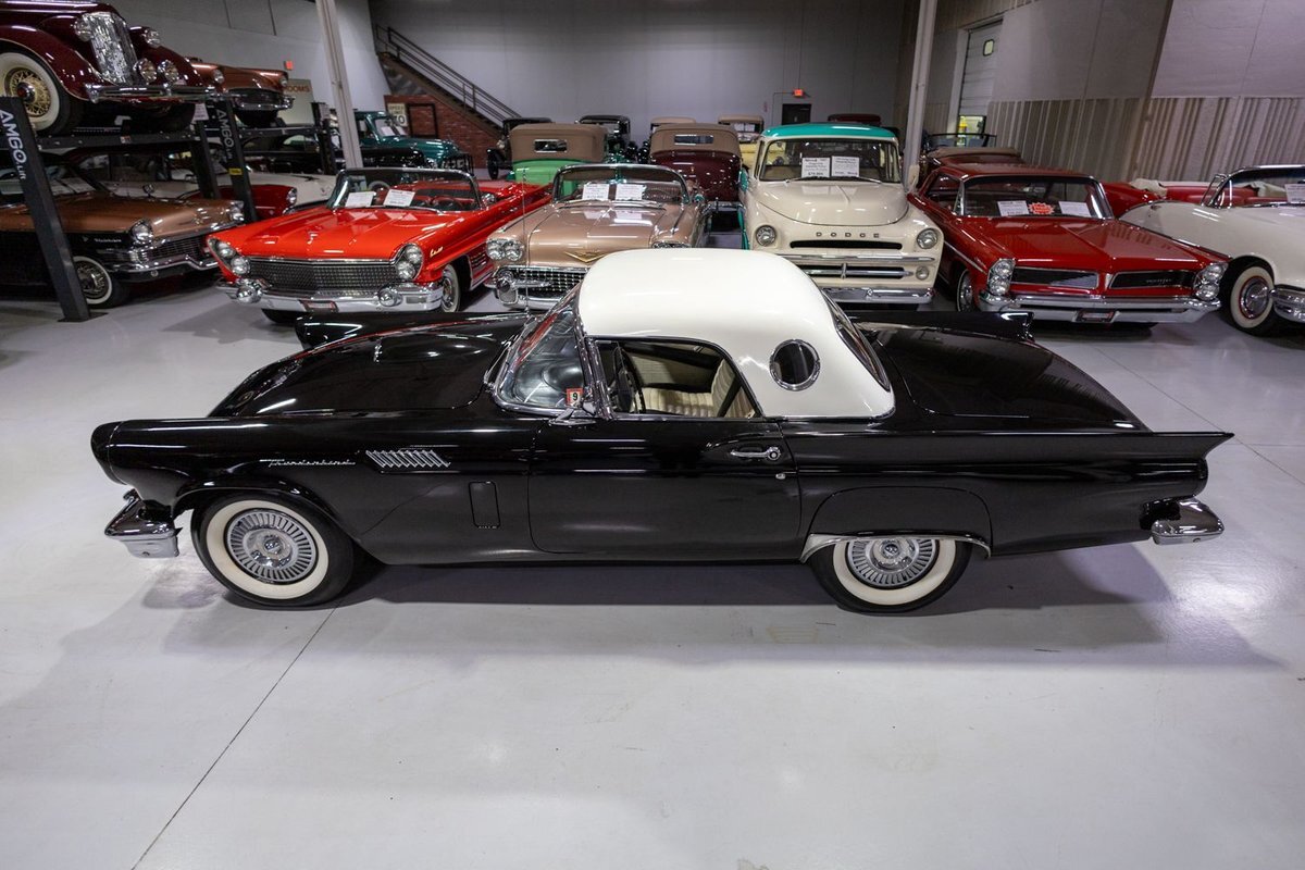 Ford-Thunderbird-1957-Convertible-19