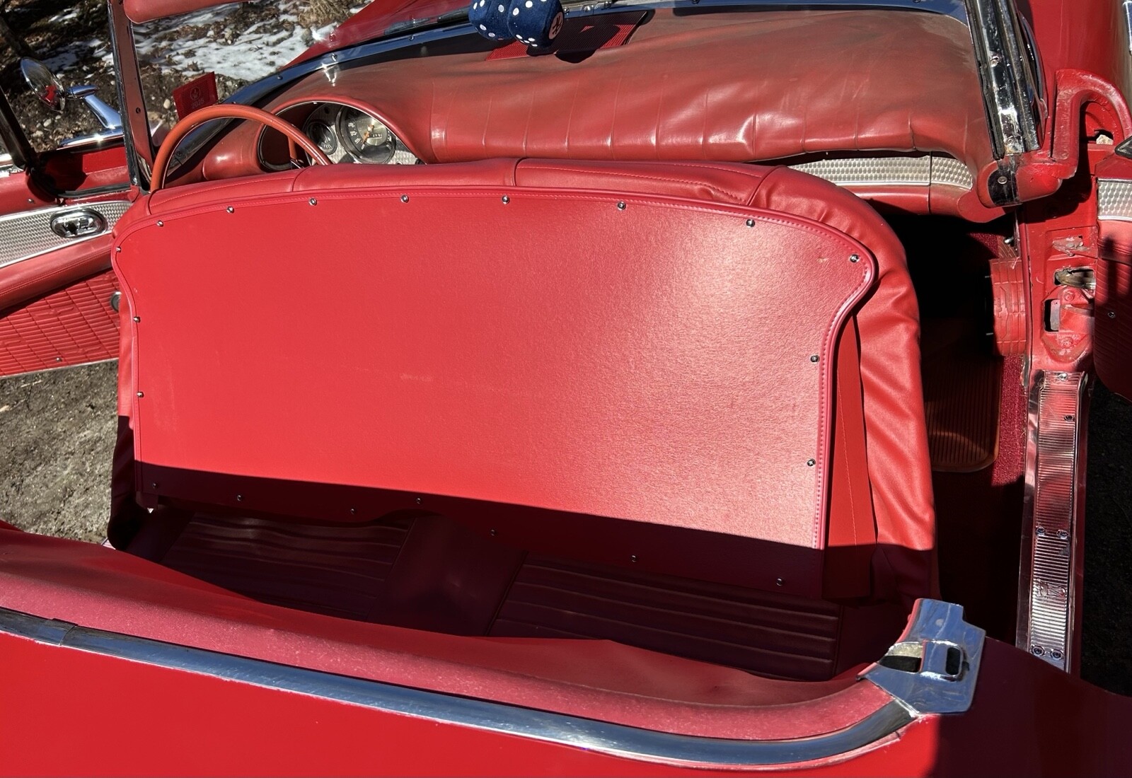 Ford-Thunderbird-1957-Convertible-21