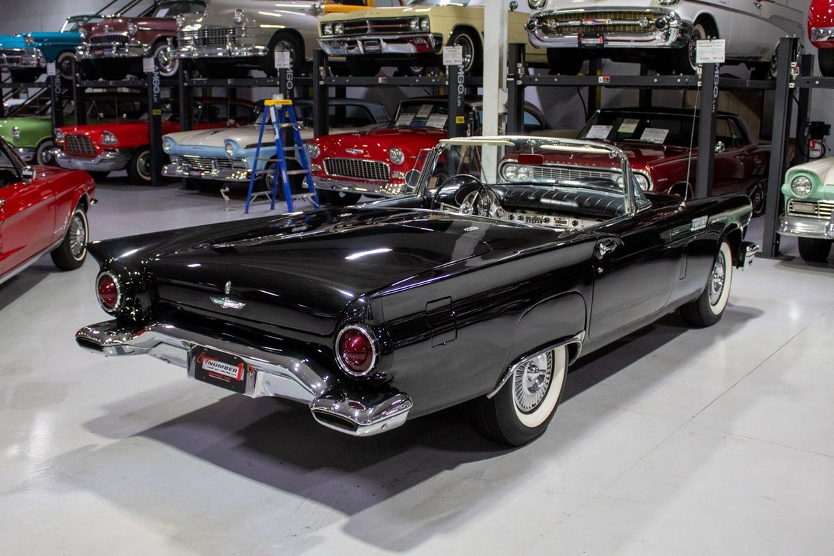 Ford-Thunderbird-1957-Convertible-24