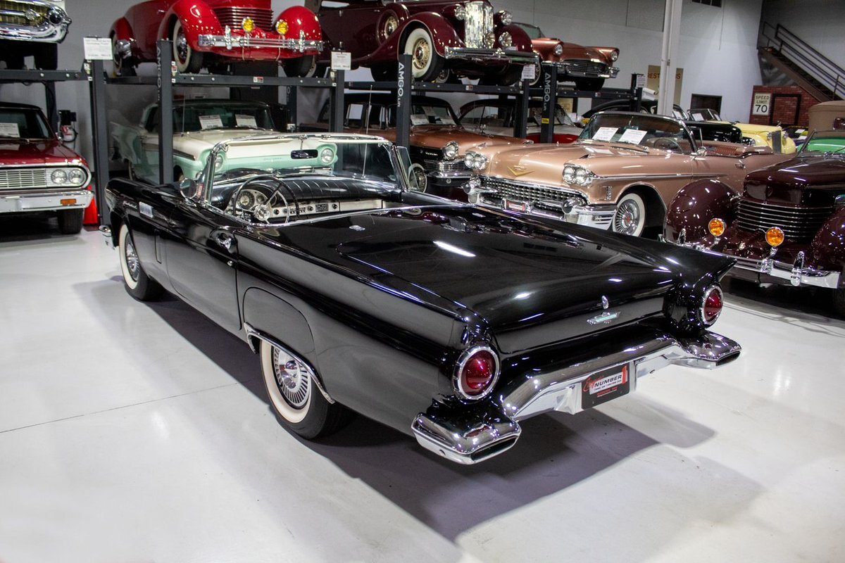 Ford-Thunderbird-1957-Convertible-26
