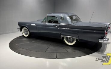 Ford-Thunderbird-1957-Convertible-3