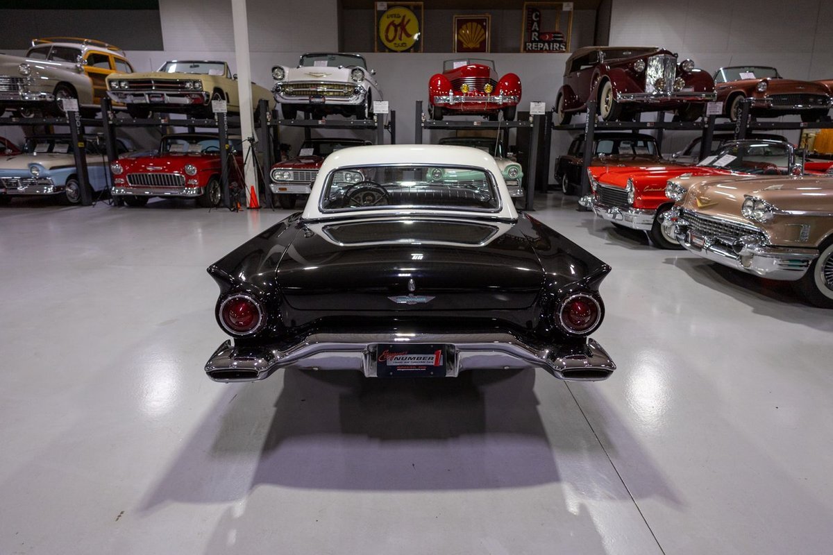 Ford-Thunderbird-1957-Convertible-33