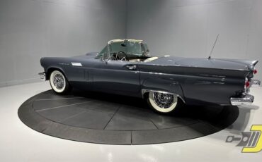 Ford-Thunderbird-1957-Convertible-34