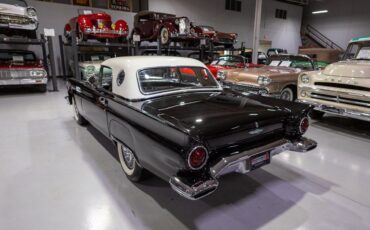 Ford-Thunderbird-1957-Convertible-34