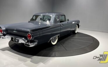 Ford-Thunderbird-1957-Convertible-7