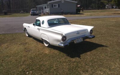 Ford Thunderbird  1957 white