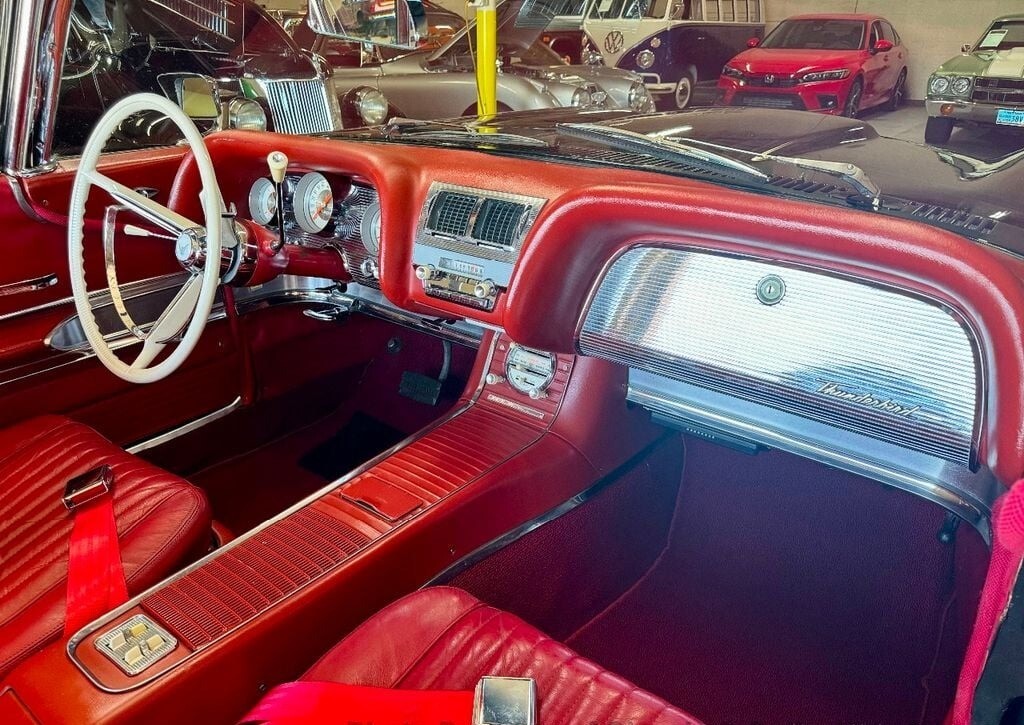 Ford-Thunderbird-1960-Convertible-6