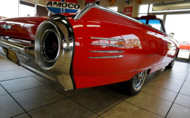 Ford-Thunderbird-1961-Classic-Car-17