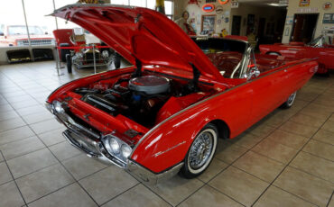 Ford-Thunderbird-1961-Classic-Car-31
