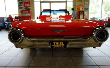 Ford-Thunderbird-1961-Classic-Car-6