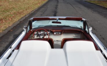 Ford-Thunderbird-1962-Convertible-17
