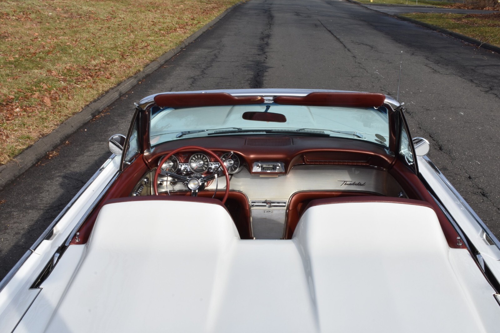 Ford-Thunderbird-1962-Convertible-17