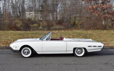 Ford-Thunderbird-1962-Convertible-3