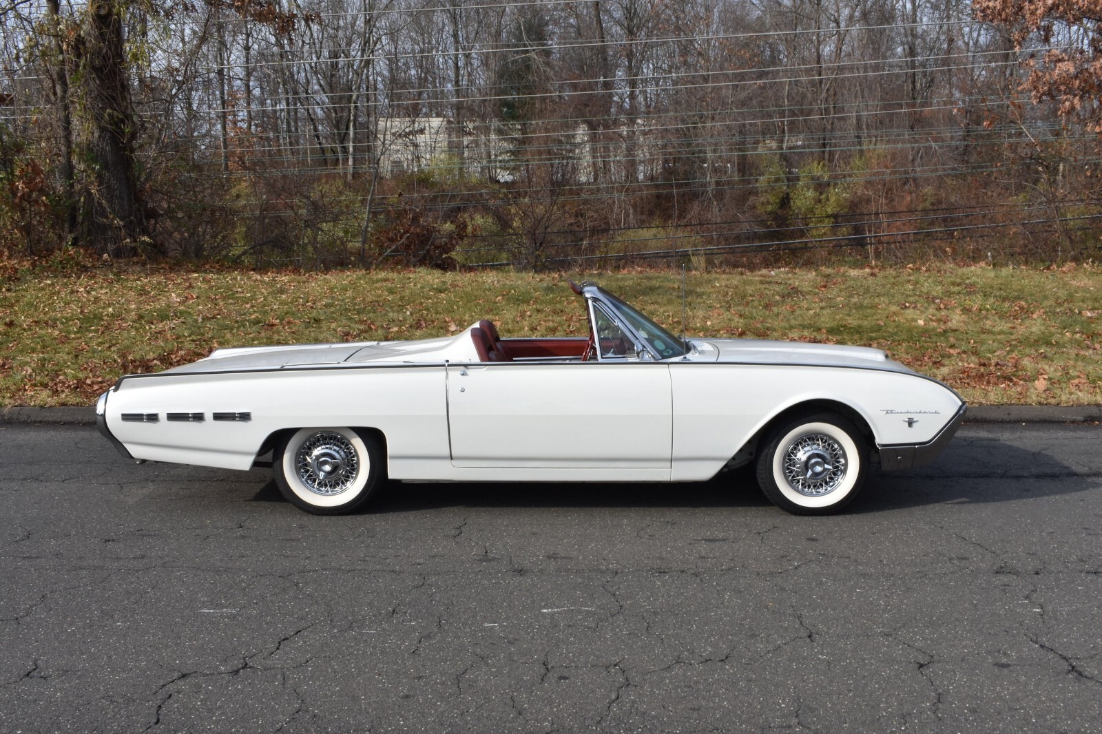 Ford-Thunderbird-1962-Convertible-5