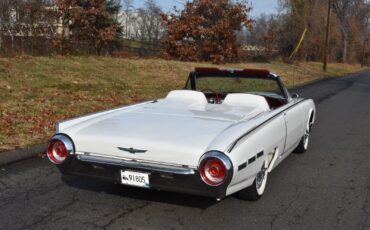 Ford-Thunderbird-1962-Convertible-7