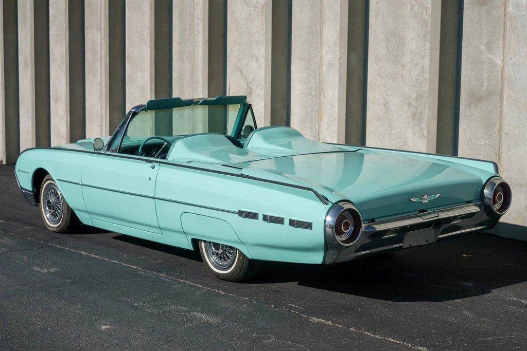 Ford-Thunderbird-1962-blue-17