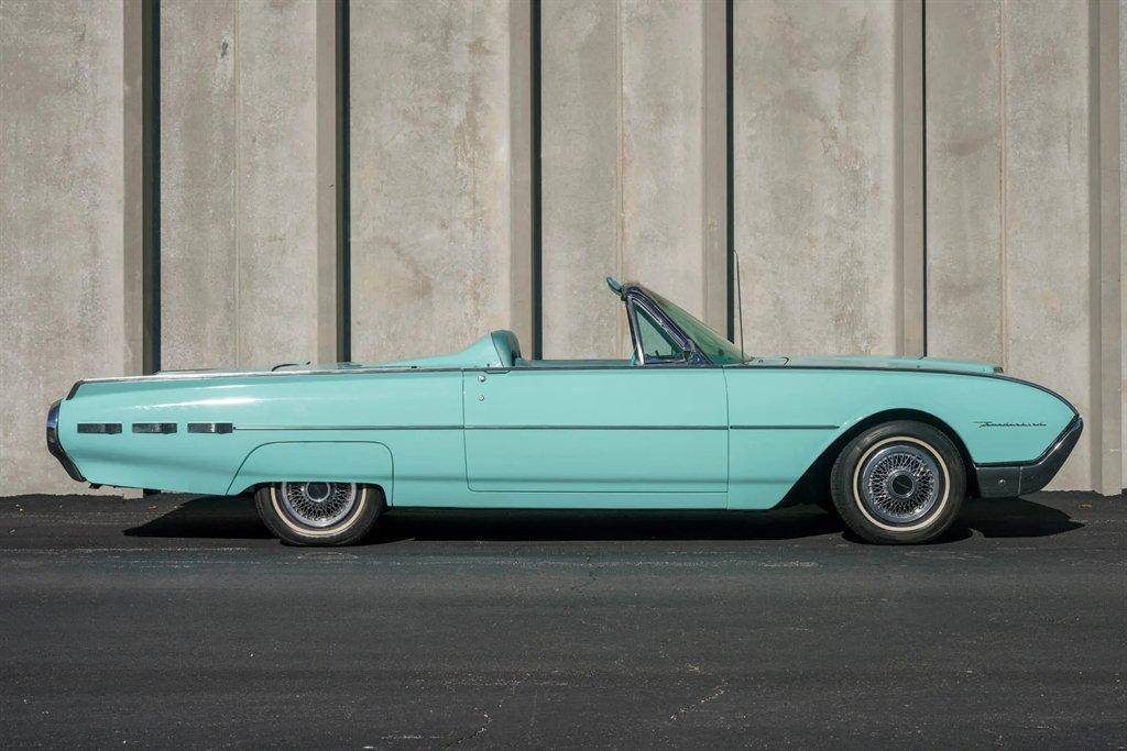 Ford-Thunderbird-1962-blue-20
