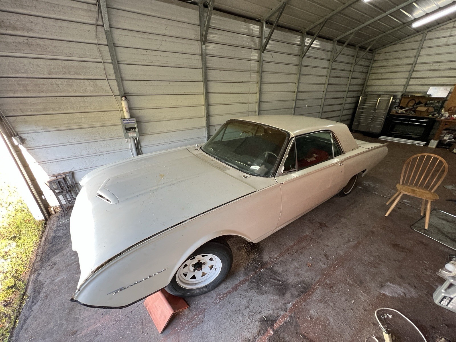 Ford-Thunderbird-1963-Coupe-4