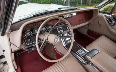Ford-Thunderbird-1965-2-Door-10
