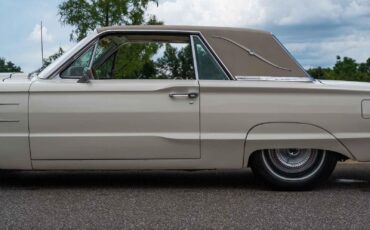 Ford-Thunderbird-1965-2-Door-25