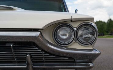 Ford-Thunderbird-1965-2-Door-33