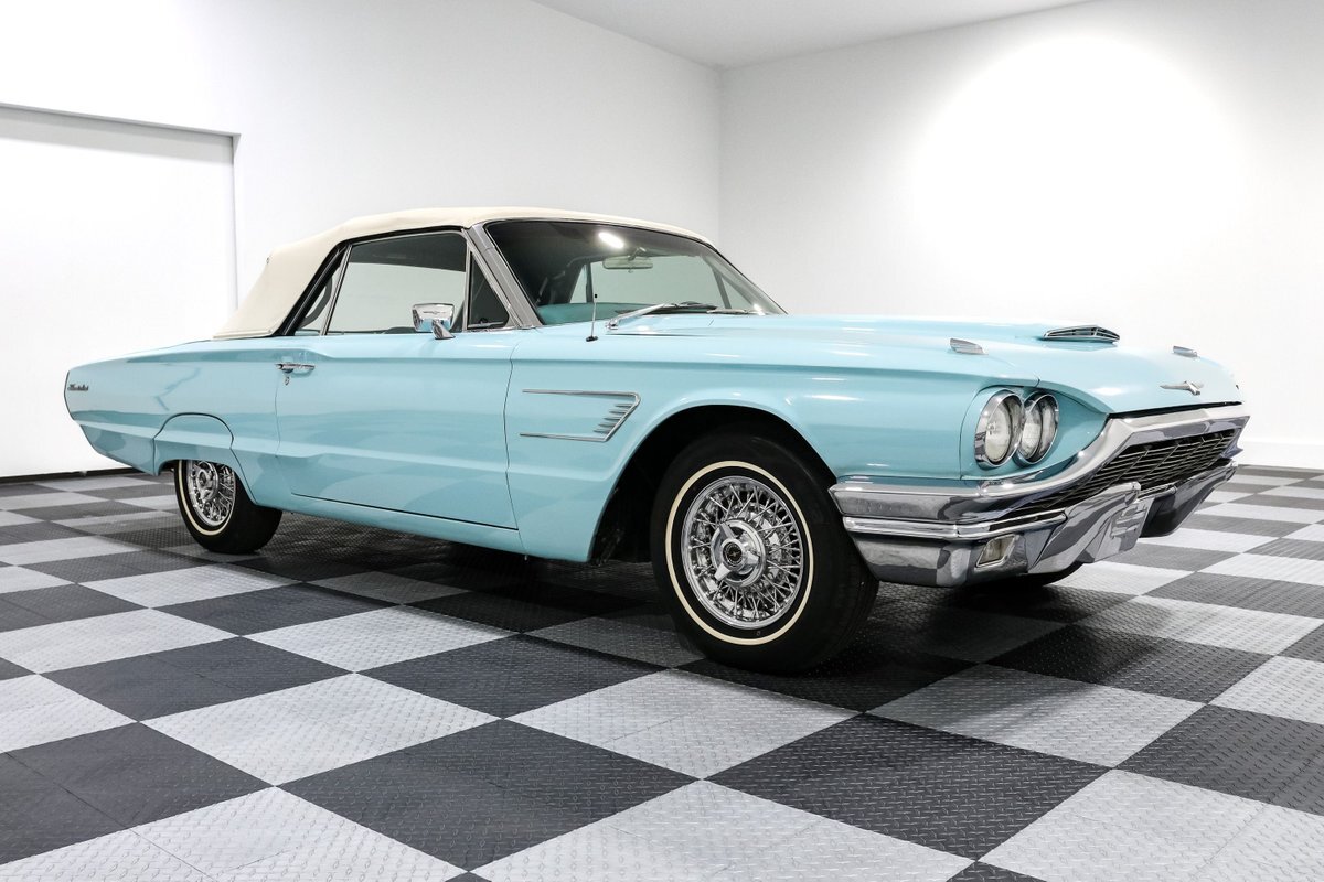 Ford-Thunderbird-1965-Convertible-1