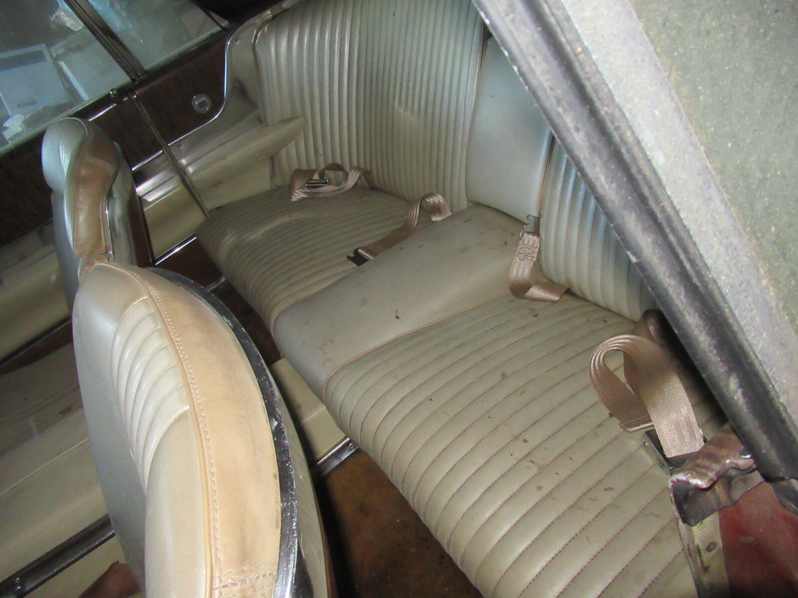 Ford-Thunderbird-1965-Convertible-14