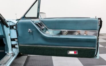 Ford-Thunderbird-1965-Convertible-19