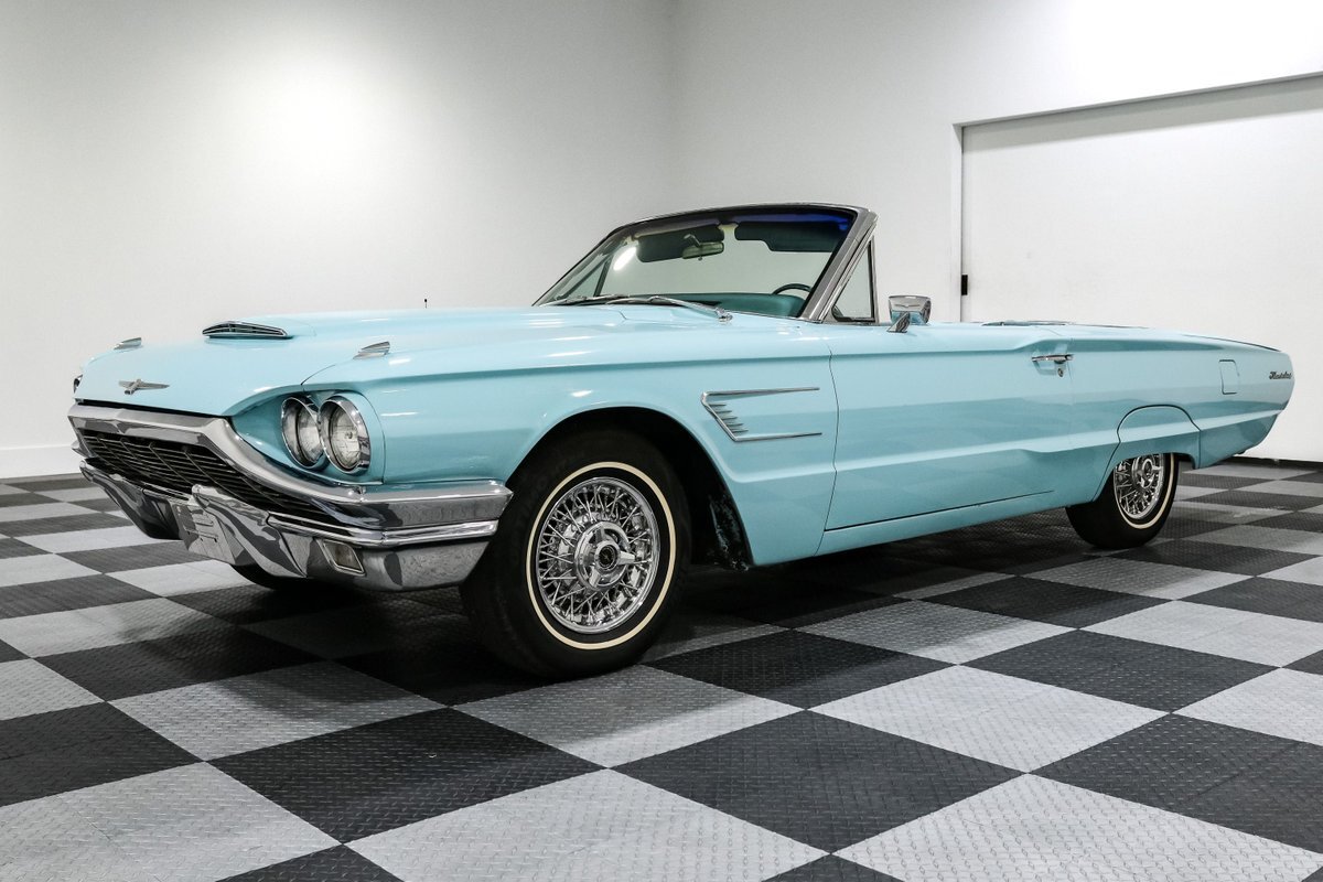 Ford-Thunderbird-1965-Convertible-3