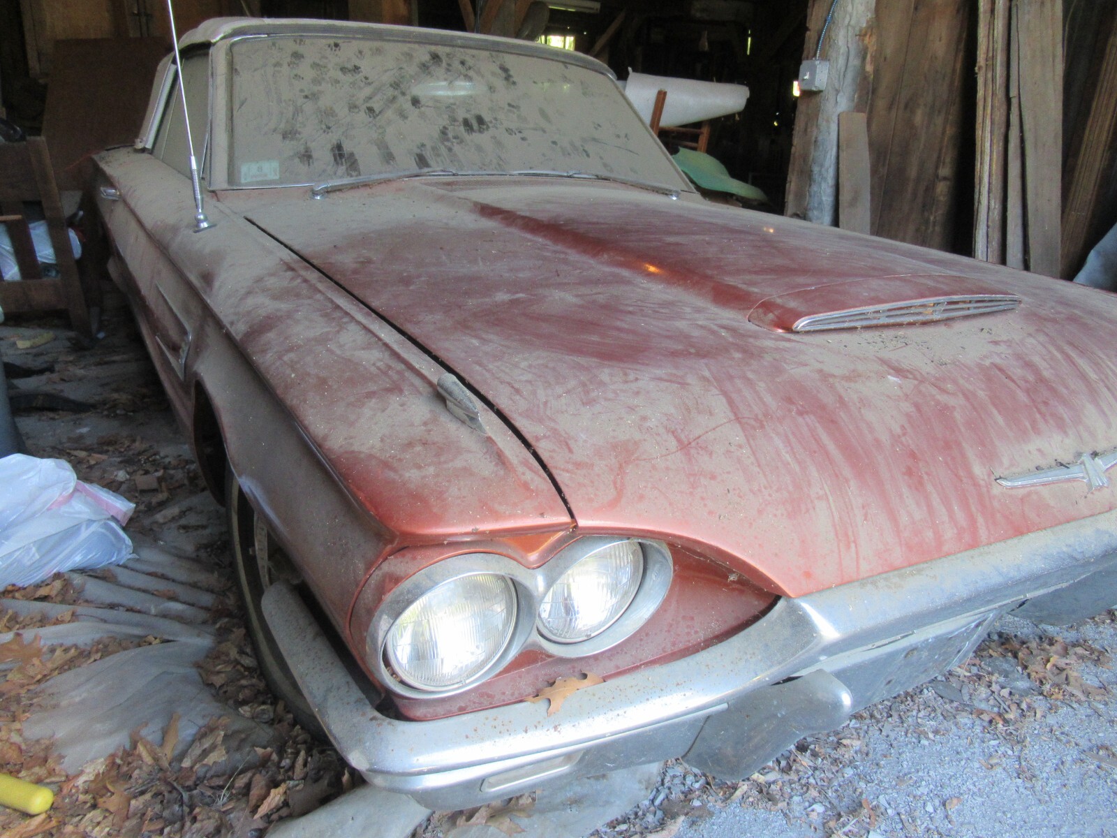 Ford-Thunderbird-1965-Convertible-4