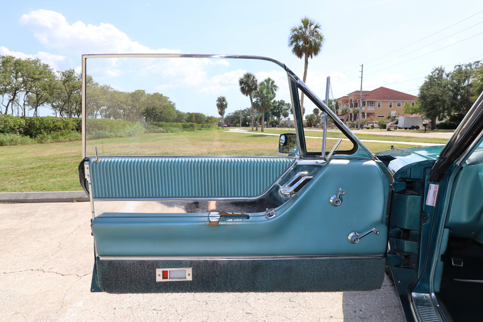 Ford-Thunderbird-1965-Coupe-16