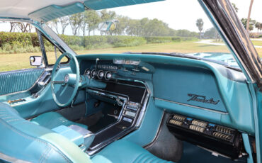 Ford-Thunderbird-1965-Coupe-22