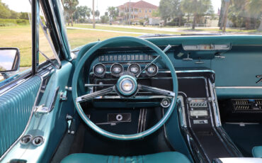 Ford-Thunderbird-1965-Coupe-25
