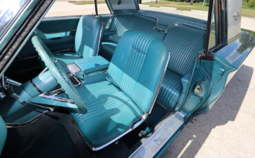 Ford-Thunderbird-1965-Coupe-26