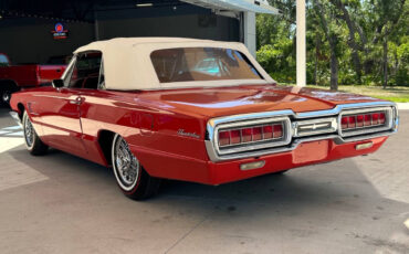 Ford-Thunderbird-1965-Coupe-6