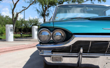 Ford-Thunderbird-1965-Coupe-8
