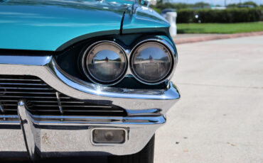 Ford-Thunderbird-1965-Coupe-9