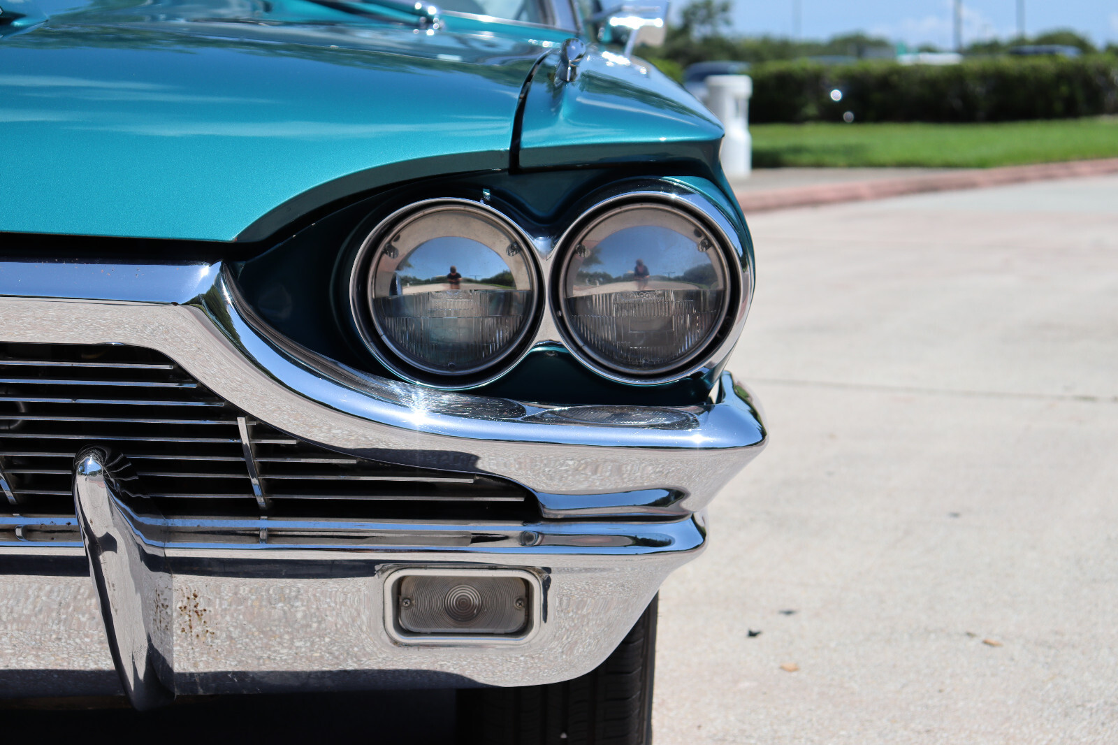 Ford-Thunderbird-1965-Coupe-9